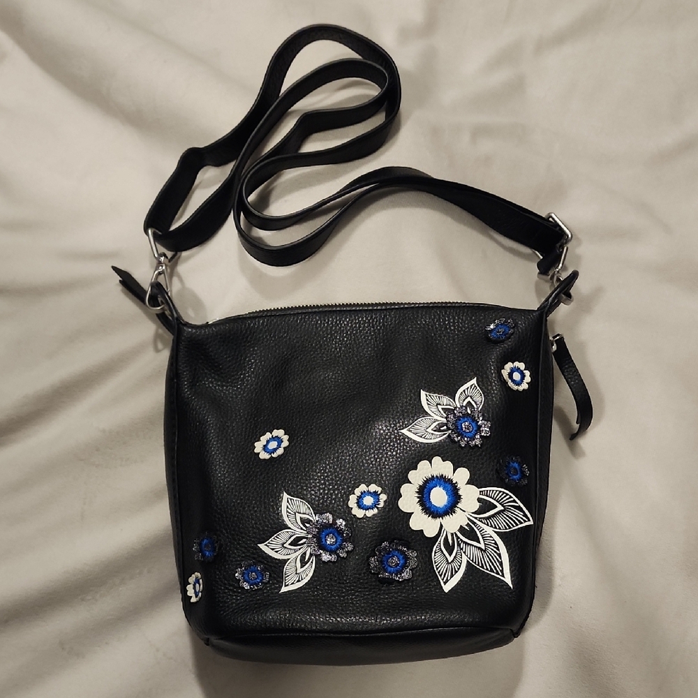 Vera Bradley Carson Mini Hobo Bag